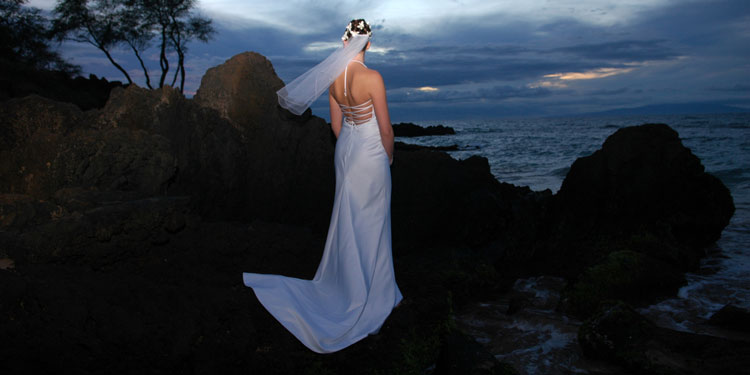 Maui Wedding Planner and Hawaii Ceremony Coordinator