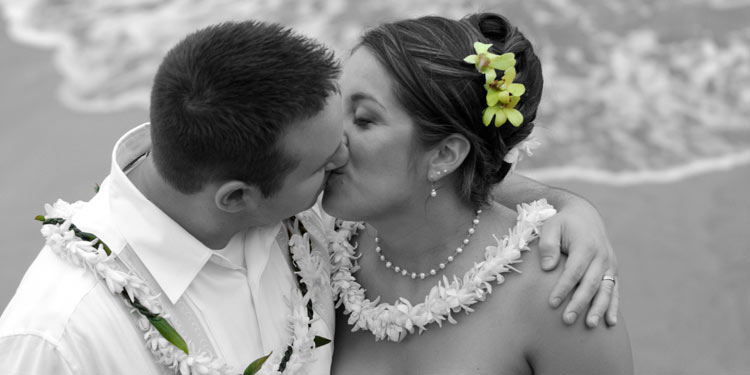 Maui Wedding Planner and Hawaii Ceremony Coordinator